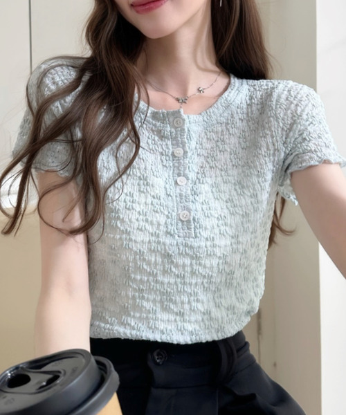 Ada.(エイダ)の「エンボス メロー ヘンリー ネック カットソー(Tシャツ/カットソー・レディース・ホワイト/イエロー/ブルー・FREE)」の11枚目の写真
