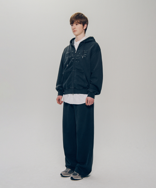 YALE(イェール)の「ピグメントアプリケフードジップアップ_チャコール(パーカー・レディース・その他・LARGE/X-LARGE/SMALL/MEDIUM)」の12枚目の写真