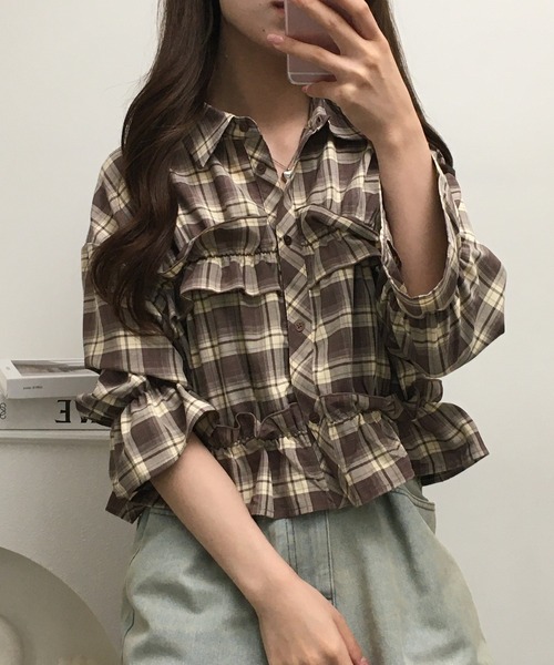 Ree&Mee(リーアンドミー)の「Ree&Mee 七分袖 パフスリーブ チェック フリル ショート丈 ブラウス(シャツ/ブラウス・レディース・ベージュ/ブラウン/サックスブルー/ブラック・M/L)」の18枚目の写真