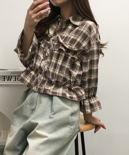 Ree&Mee(リーアンドミー)の「Ree&Mee 七分袖 パフスリーブ チェック フリル ショート丈 ブラウス(シャツ/ブラウス・レディース・ベージュ/ブラウン/サックスブルー/ブラック・M/L)」の21枚目の写真