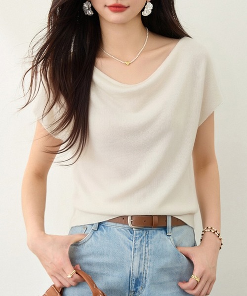 AMAJI(アマジ)の「ドレープネック 半袖 ニットトップス(ニット/セーター・レディース・ホワイト・X-LARGE/LARGE/MEDIUM/SMALL)」の2枚目の写真