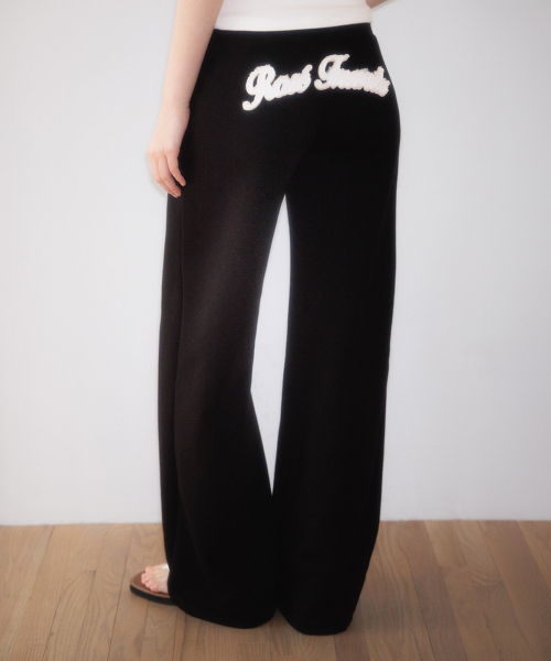 ROSEFRANTZ（ロゼフランツ）の「Patchwork Bootcut Sweatpants [Black]（スウェットパンツ・レディース・ブラック・OS）」の4枚目の写真