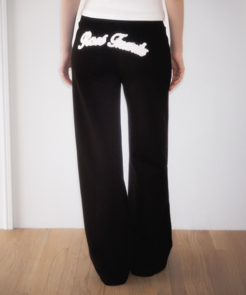 ROSEFRANTZ（ロゼフランツ）の「Patchwork Bootcut Sweatpants [Black]（スウェットパンツ・レディース・ブラック・OS）」の5枚目の写真