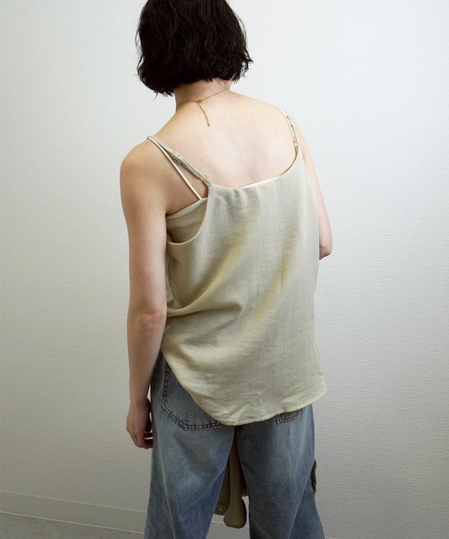 gossara（ゴサラ）の「【大人のこなれ感】キャミ付きリネンタッチシャツ（シャツ/ブラウス・レディース・ベージュ/ホワイト/ブラウン・FREE）」の6枚目の写真