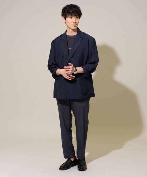 a.v.v(アーヴェヴェ)の「【洗濯機で洗える】シアーダブルブレストジャケット(その他アウター・メンズ・ネイビー・48/46)」の2枚目の写真