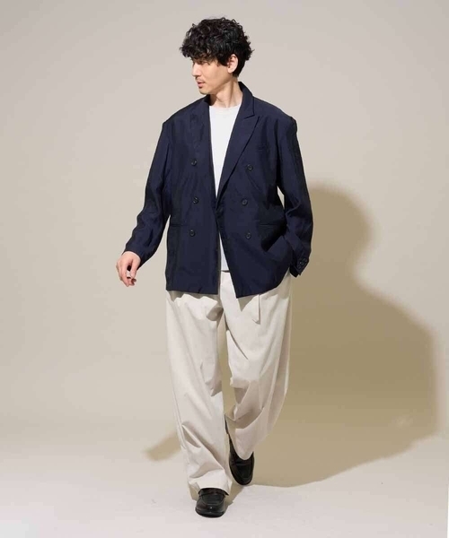 a.v.v(アーヴェヴェ)の「【洗濯機で洗える】シアーダブルブレストジャケット(その他アウター・メンズ・ネイビー・48/46)」の4枚目の写真
