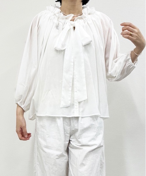 vent blanc（ヴァンブラン）の「denicher デニシェ　cotton boil parisienne blouse　キャンディネックブラウス（シャツ/ブラウス・レディース・ホワイト/ネイビー/ピンク/イエロー・FREE）」の7枚目の写真