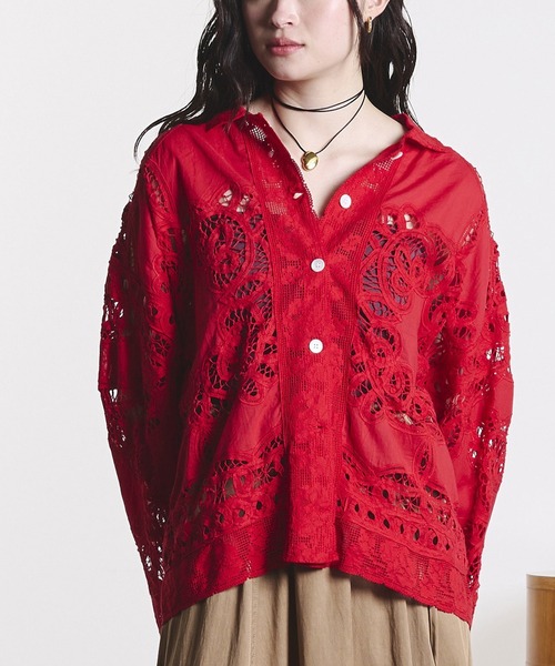 ROSE BUD(ローズバッド)の「(mag.by c)BATTEN LACE SHIRT(シャツ/ブラウス・レディース・ホワイト/レッド・ONE SIZE)」の2枚目の写真