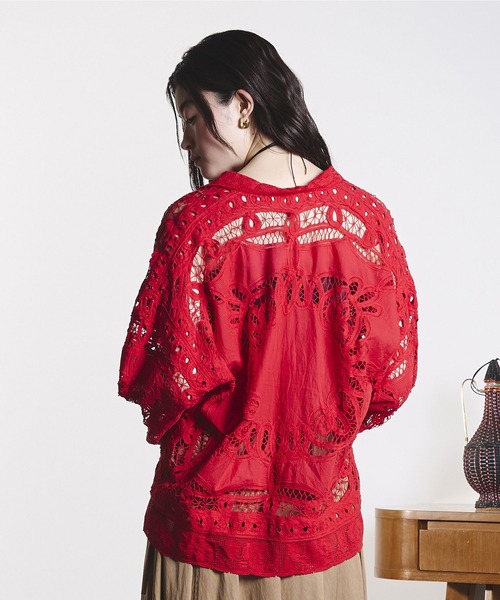 ROSE BUD(ローズバッド)の「(mag.by c)BATTEN LACE SHIRT(シャツ/ブラウス・レディース・ホワイト/レッド・ONE SIZE)」の19枚目の写真