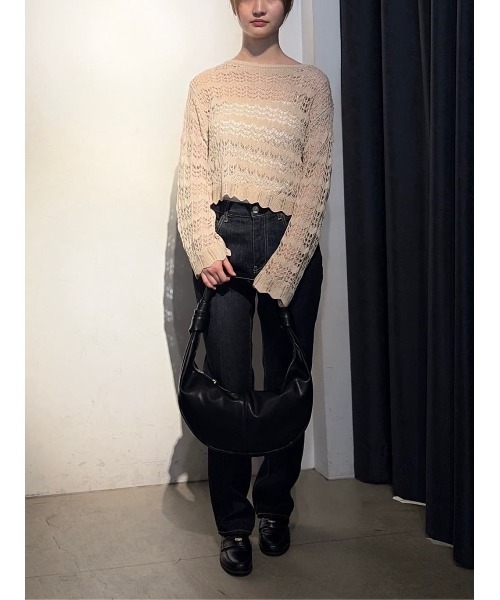 AZUL by moussy(アズールバイマウジー)の「【身長/骨格別着用画像あり】【WEB限定】AZUL DENIM センタープレスストレートデニム ショート丈(デニムパンツ・レディース・ブルー/ワンウォッシュ・24inch/25inch/26inch/27inch)」の20枚目の写真