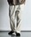 The DUFFER of ST.GEORGE�i�U�_�t�@�[�I�u�Z���g�W���[�W�j�́u�uGUM STRETCH CSF�vCOOL TOUCH EASY BAGGY PANTS�F���L�k�u�K���X�g���b�`�v�ڐG�⊴ �C�[�W�[�o�M�[�p���c�i���̑��p���c�j�v�b�z���C�g