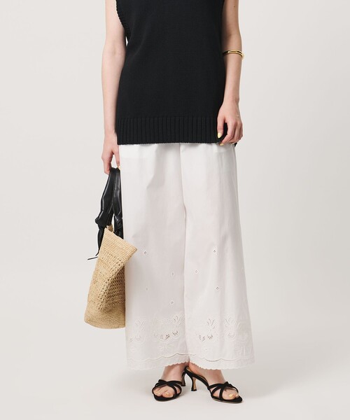 UNITED ARROWS(ユナイテッドアローズ)の「カットワーク パンツ(その他パンツ・レディース・ネイビー/オフホワイト・36/38)」の6枚目の写真