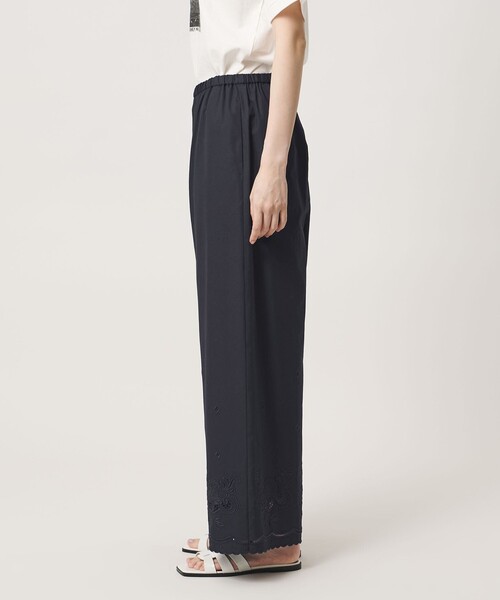 UNITED ARROWS(ユナイテッドアローズ)の「カットワーク パンツ(その他パンツ・レディース・ネイビー/オフホワイト・36/38)」の12枚目の写真