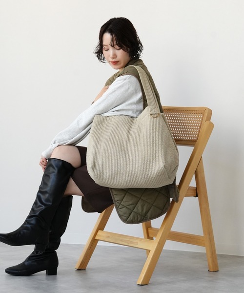 atRise(アットライズ)の「ヌビトートバッグ(L) / R0461(トートバッグ・レディース・スミクロ/グレー系その他/アイボリー系/ベージュ系その他/オートミール/ライトベージュ・ONE SIZE)」の14枚目の写真