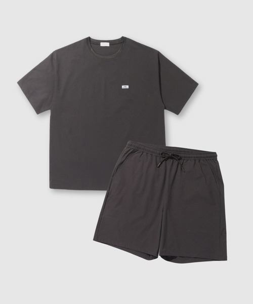 Mac-House(マックハウス)の「REALSTANDARD パッカブル 半袖Tシャツ ×ショートパンツ× 巾着 3点セットアップ(セットアップ・メンズ・カーキ/グレー/ブラック・XL/L/M)」の1枚目の写真