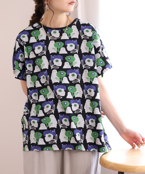 Emago(イマゴ)の「EMAGO ねこプリントドルマンT(Tシャツ/カットソー・レディース・ネイビー/イエロー/ブラック/ホワイト・FREE)」の17枚目の写真