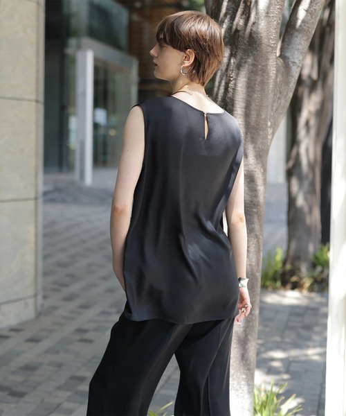 CADUNE(カデュネ)の「サテンパンツ(その他パンツ・レディース・モカ/ブラック・38/36/34)」の7枚目の写真