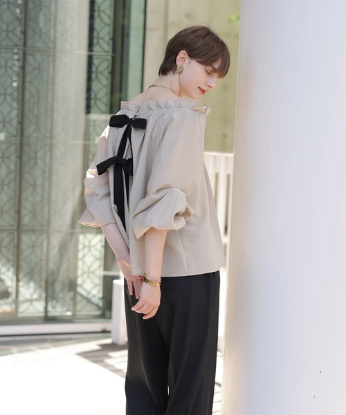 CADUNE(カデュネ)の「サテンパンツ(その他パンツ・レディース・モカ/ブラック・38/36/34)」の12枚目の写真
