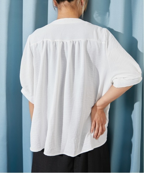 GORGE(ゴージ)の「《フォトプリント×ドロストデザイン》チュニック/モードカジュアル/春夏/全2色(その他トップス・レディース・オフホワイト/ブラック・F)」の14枚目の写真