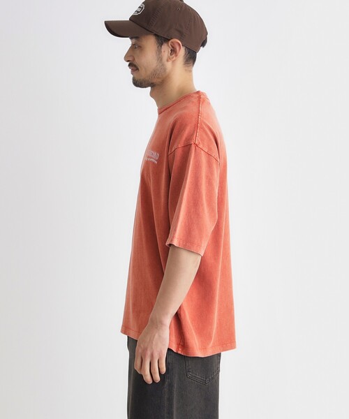 Refurbish(リファービッシュ)の「刺繍フェードTシャツ(Tシャツ/カットソー・メンズ・レッド系2/ブルー系5/ブラック系・06/04/05/03)」の10枚目の写真