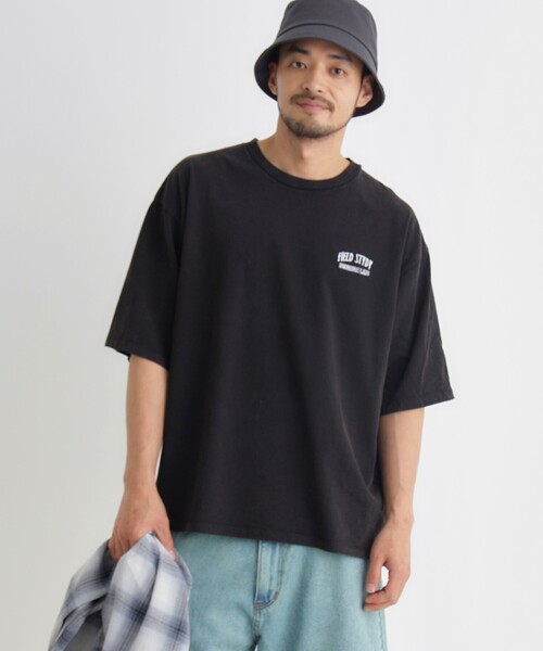Refurbish(リファービッシュ)の「刺繍フェードTシャツ(Tシャツ/カットソー・メンズ・レッド系2/ブルー系5/ブラック系・06/04/05/03)」の14枚目の写真