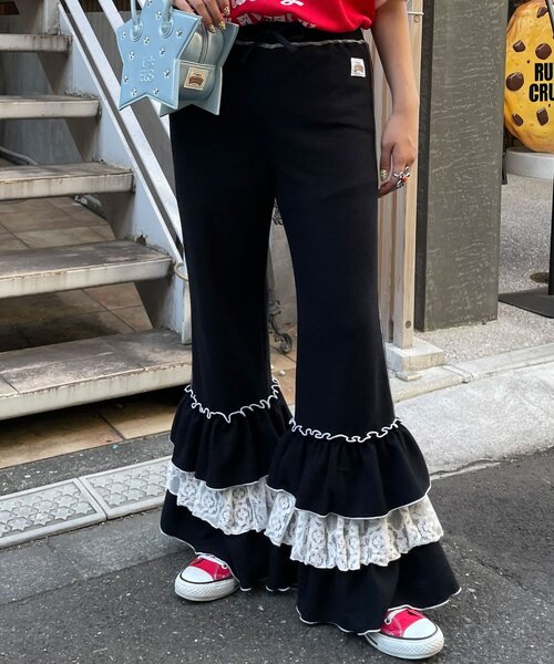 HELLO.SANFRANCISCO(ハローサンフランシスコ)の「【HELLO.SANFRANCISCO/ハローサンフランシスコ】レースフリルワッフルパンツ(その他パンツ・レディース・ブルー/ブラック・MEDIUM/SMALL)」の3枚目の写真