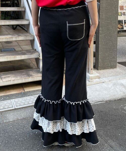 HELLO.SANFRANCISCO(ハローサンフランシスコ)の「【HELLO.SANFRANCISCO/ハローサンフランシスコ】レースフリルワッフルパンツ(その他パンツ・レディース・ブルー/ブラック・MEDIUM/SMALL)」の11枚目の写真