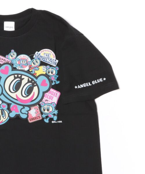 ANGEL BLUE（エンジェルブルー）の「エンジェルブルー Tシャツ ステッカーコラージュ（Tシャツ/カットソー・レディース・ブルー系/ホワイト系/ブラック系・S/XS/L/M）」の13枚目の写真