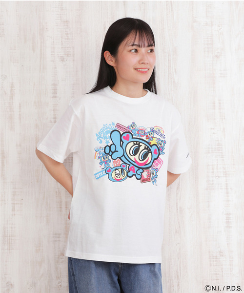 ANGEL BLUE（エンジェルブルー）の「エンジェルブルー Tシャツ ステッカーコラージュ（Tシャツ/カットソー・レディース・ブルー系/ホワイト系/ブラック系・S/XS/L/M）」の5枚目の写真