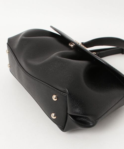 Guess(ゲス)の「AMORETTE Top Handle Flap ショルダーバッグ(ショルダーバッグ・レディース・ブラック/ライトグリーン/ライトブルー・ONE SIZE)」の15枚目の写真