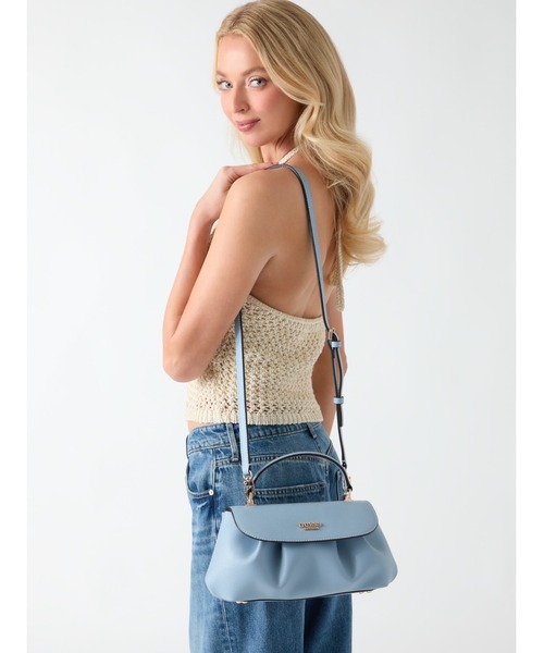 AMORETTE Top Handle Flap ショルダーバッグ | GUESS(ゲス) JAPAN 公式