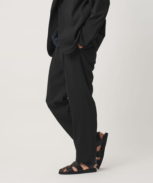 BEAUTY&YOUTH UNITED ARROWS(ビューティーアンドユースユナイテッドアローズ)の「KOMATSU ドビー イージー テーパード パンツ NO.9 ストレッチ 吸水速乾 セットアップ対応(その他パンツ・メンズ・ブラック/ベージュ・M/L/S/XL)」の10枚目の写真