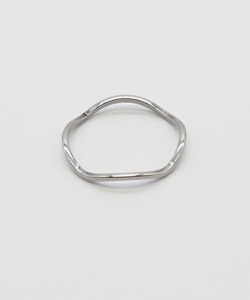 Bilan(ビラン)の「【BILAN】(金属アレルギー軽減)Slim Nuance Curve Ring/スリムニュアンスカーブリング(リング・レディース・シルバー・FREE)」の1枚目の写真