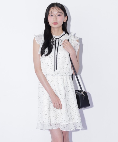 JILL by JILL STUART(ジルバイジルスチュアート)の「ドットプリーツミニワンピース(ワンピース・レディース・ブラック系その他/ホワイト系その他・FREE)」の9枚目の写真