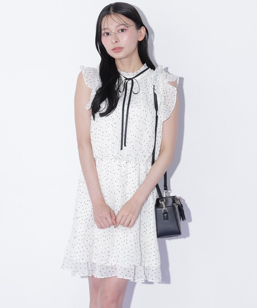 JILL by JILL STUART(ジルバイジルスチュアート)の「ドットプリーツミニワンピース(ワンピース・レディース・ブラック系その他/ホワイト系その他・FREE)」の8枚目の写真