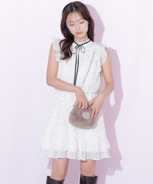 JILL by JILL STUART(ジルバイジルスチュアート)の「ドットプリーツミニワンピース(ワンピース・レディース・ブラック系その他/ホワイト系その他・FREE)」の4枚目の写真