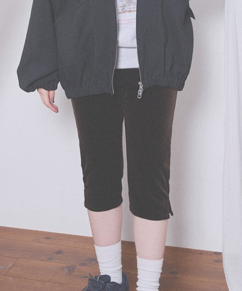 fig London(フィグロンドン)の「Lady velour capri pants(その他パンツ・レディース・ブラック/ダークブラウン・FREE)」の11枚目の写真