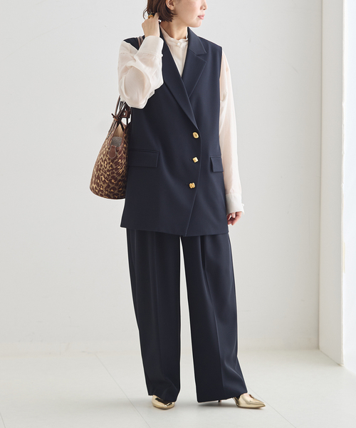 journal standard L'essage(ジャーナルスタンダードレサージュ)の「パールボタンドレスシャツ(シャツ/ブラウス・レディース・ブラック系その他/ホワイト系その他・FREE)」の8枚目の写真