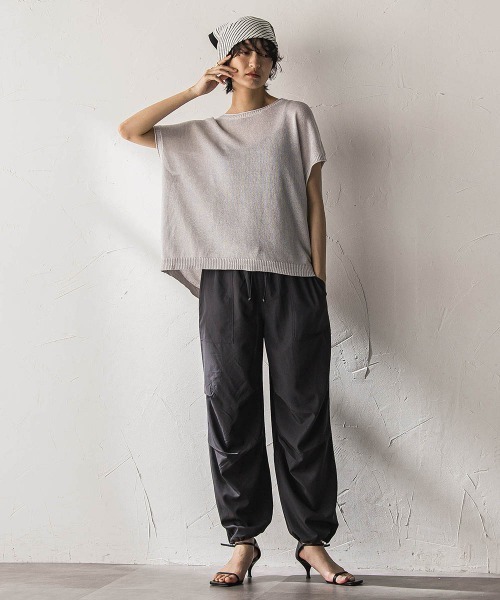 MAYSON GREY(メイソングレイ)の「【WEB限定】タックパラシュートパンツ(その他パンツ・レディース・チャコールグレー/ブラック・M)」の18枚目の写真
