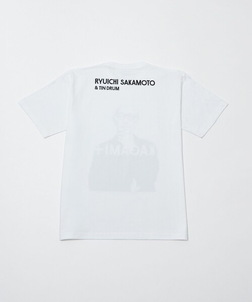 ADAM ET ROPE'(アダムエロペ)の「【KAGAMI+ Ryuichi Sakamoto × 10Culture / ADAM ET ROPE'】KAGAMI+ PHOTO TEE(Tシャツ/カットソー・メンズ・ブラック/ホワイト/ブラック系その他/ホワイト系その他・XL/M/L)」の8枚目の写真