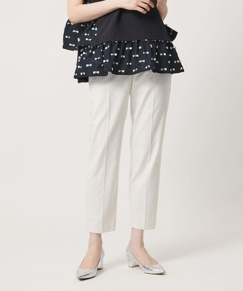 UNITED ARROWS(ユナイテッドアローズ)の「シャイニー スリム パンツ OFF WHITE ‐ストレッチ ウォッシャブル‐(スラックス・レディース・オフホワイト・34/42/32/36/38/40)」の2枚目の写真