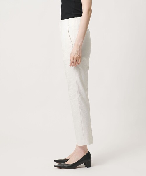 UNITED ARROWS(ユナイテッドアローズ)の「シャイニー スリム パンツ OFF WHITE ‐ストレッチ ウォッシャブル‐(スラックス・レディース・オフホワイト・34/42/32/36/38/40)」の7枚目の写真