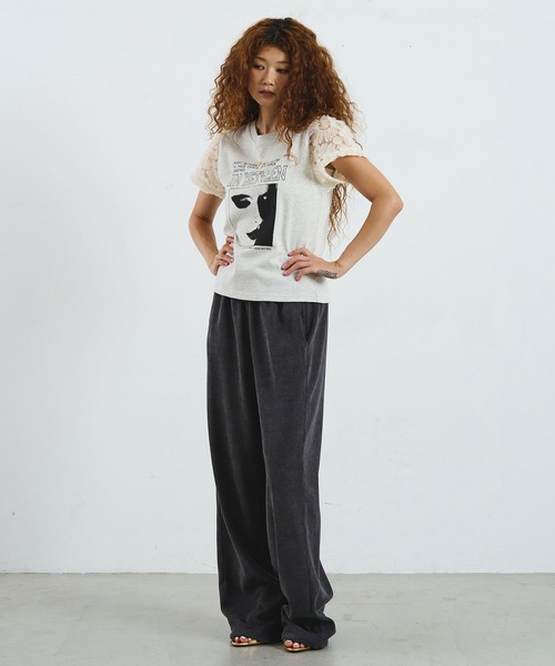 ROSE BUD(ローズバッド)の「OKIRAKU×ROSEBUD/LACE SLEEVE GRAPHIC TOP(Tシャツ/カットソー・レディース・ブラック/オートミール・ONE SIZE)」の6枚目の写真