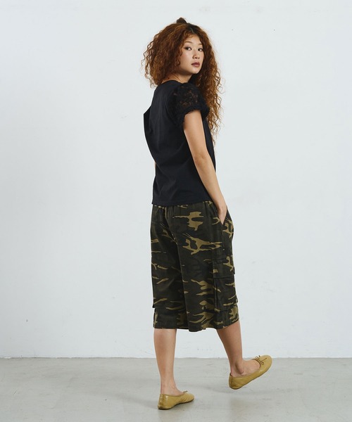 ROSE BUD(ローズバッド)の「OKIRAKU×ROSEBUD/LACE SLEEVE GRAPHIC TOP(Tシャツ/カットソー・レディース・ブラック/オートミール・ONE SIZE)」の16枚目の写真