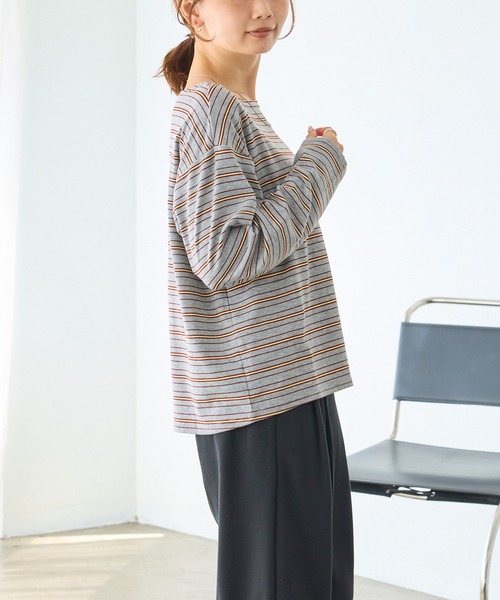 LAVEANGE(ラビアンジェ)の「マルチボーダーボートネックプルオーバー|長袖/カットソー/ゆったり/大人カジュアル(Tシャツ/カットソー・レディース・グレー/ブラック/オフホワイト・M/LL/3L/4L/5L)」の6枚目の写真
