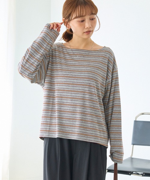 LAVEANGE(ラビアンジェ)の「マルチボーダーボートネックプルオーバー|長袖/カットソー/ゆったり/大人カジュアル(Tシャツ/カットソー・レディース・グレー/ブラック/オフホワイト・M/LL/3L/4L/5L)」の4枚目の写真