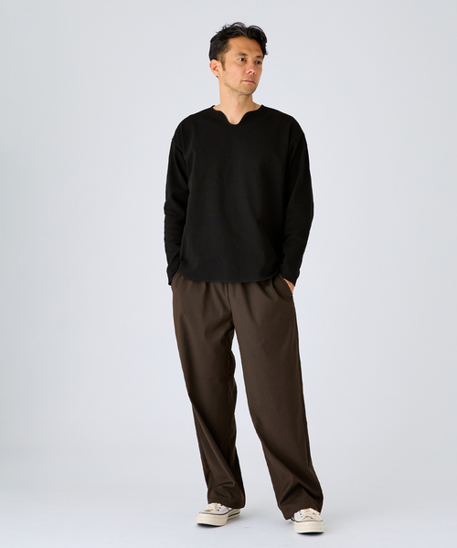 EDIFICE(エディフィス)の「スパン フライス キーネック ロング Tシャツ(Tシャツ/カットソー・メンズ・チャコールグレー/ホワイト/ブラック・LARGE/MEDIUM)」の4枚目の写真