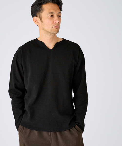 EDIFICE(エディフィス)の「スパン フライス キーネック ロング Tシャツ(Tシャツ/カットソー・メンズ・チャコールグレー/ホワイト/ブラック・LARGE/MEDIUM)」の6枚目の写真