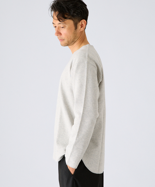 EDIFICE(エディフィス)の「スパン フライス キーネック ロング Tシャツ(Tシャツ/カットソー・メンズ・チャコールグレー/ホワイト/ブラック・LARGE/MEDIUM)」の16枚目の写真