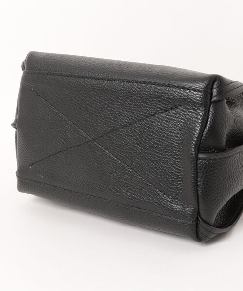 RIPANI(リパーニ)の「【RIPANI】2WAY ドームハンドバッグ(Q66448)(ハンドバッグ・レディース・グレー/ブラック・ALL)」の4枚目の写真
